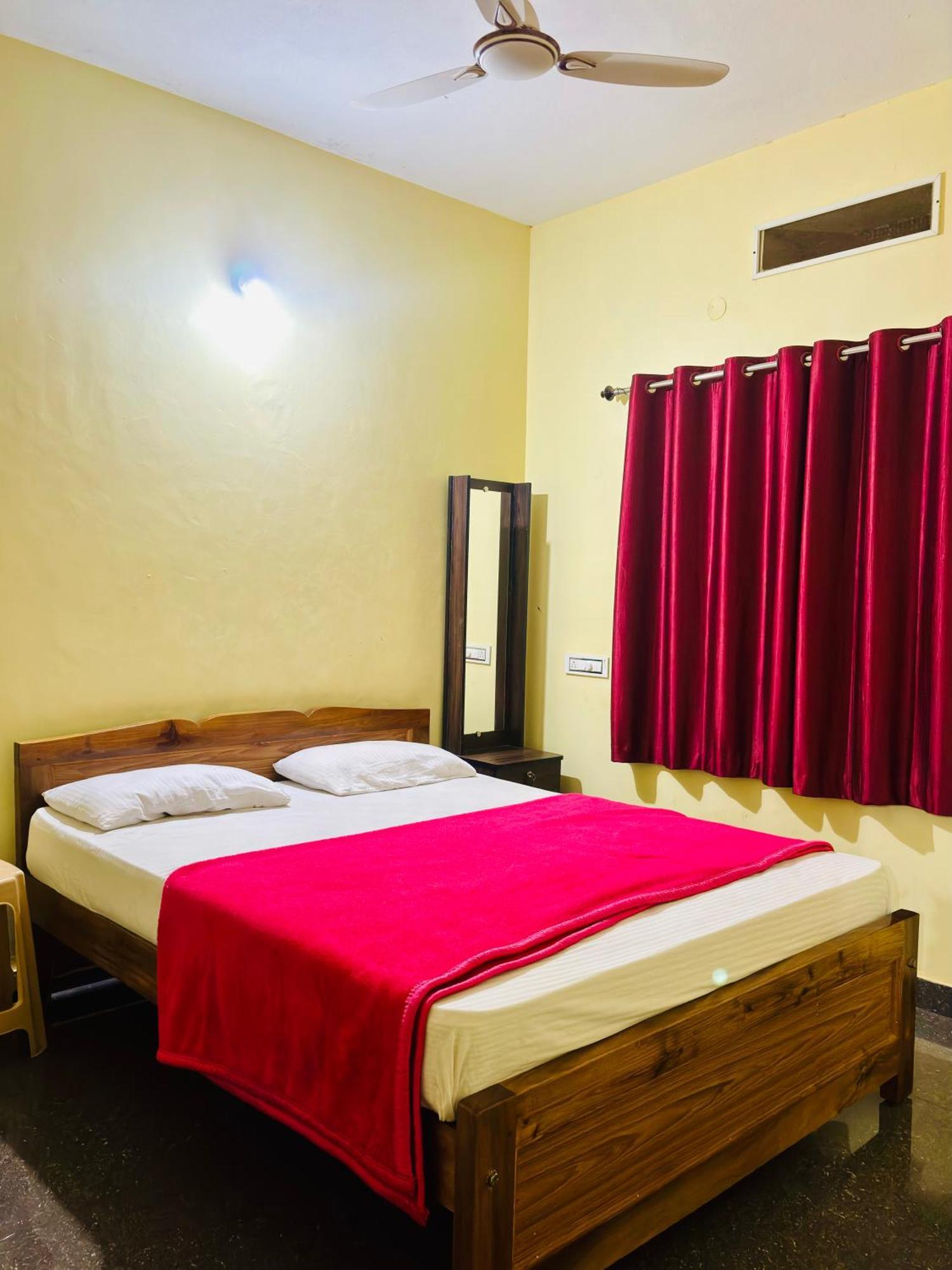 Mungaru Homestay, Talaguppa ساجار المظهر الخارجي الصورة